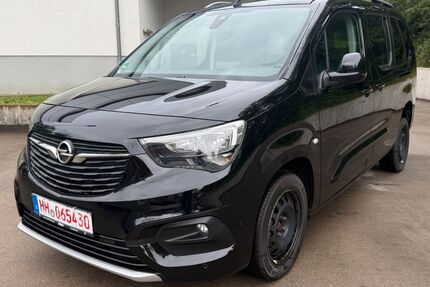 Opel Combo 208.974 km 14.190 &euro; Hamburg 20539