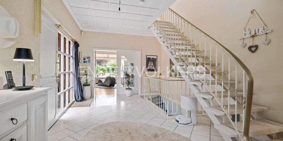 Einfamilienhaus Norderstedt Garstedt - 9 Zimmer, 317 m&sup2;, 1.100.000&euro; | Angebot:25701916