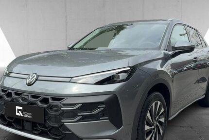 VW T-Roc 5.796 km 33.990 &euro; Hamburg 20537