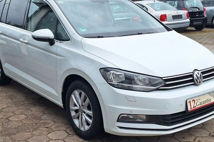 VW Touran 249.749 km 12.200 &euro; Stapelfeld 22145