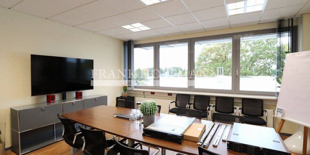 Gewerbeobjekt Quickborn - 2.390&euro; | Angebot:25700514