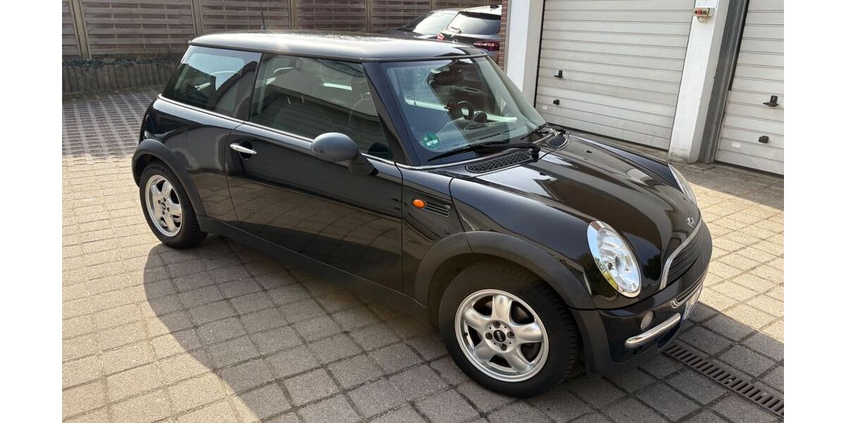 Mini ONE 211.980 km 1.887 &euro; Schenefeld 22869
