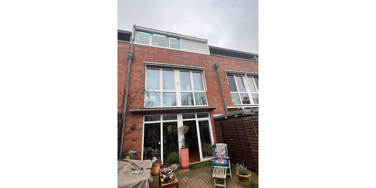 Reihenmittelhaus Hamburg Iserbrook - 5 Zimmer, 126 m&sup2;, 820.000&euro; | Angebot:26065039