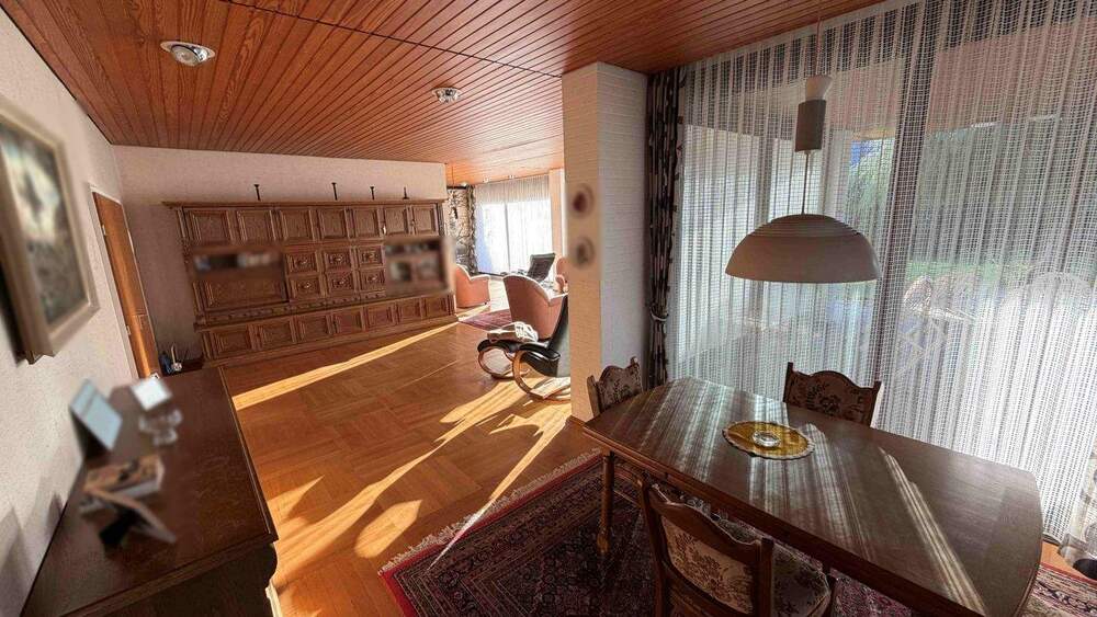 Bungalow Uetersen - 3 Zimmer, 156 m&sup2;, 480.000&euro; | Angebot:25742356