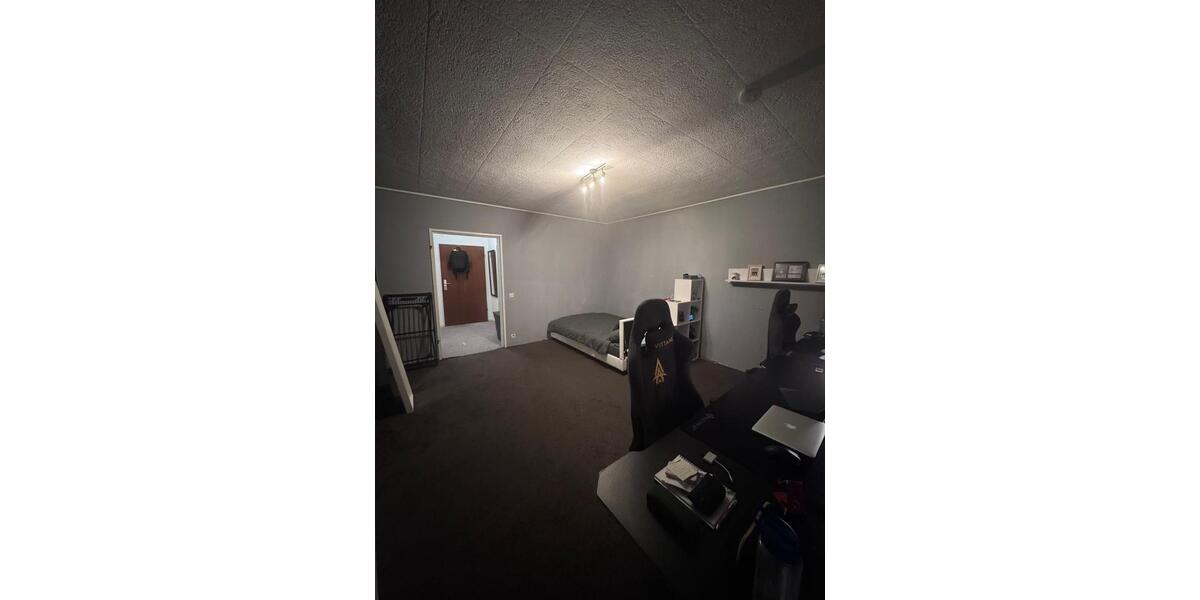 Etagenwohnung Pinneberg - 1 Zimmer, 1 m&sup2;, 440&euro; | Angebot:25415922