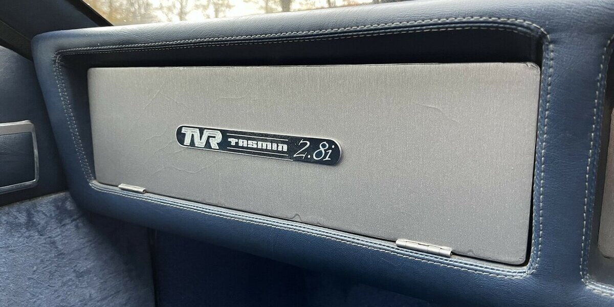 TVR Tasmin SCHNÄPPCHEN 132.000 km 6.999 &euro; Hamburg 22339