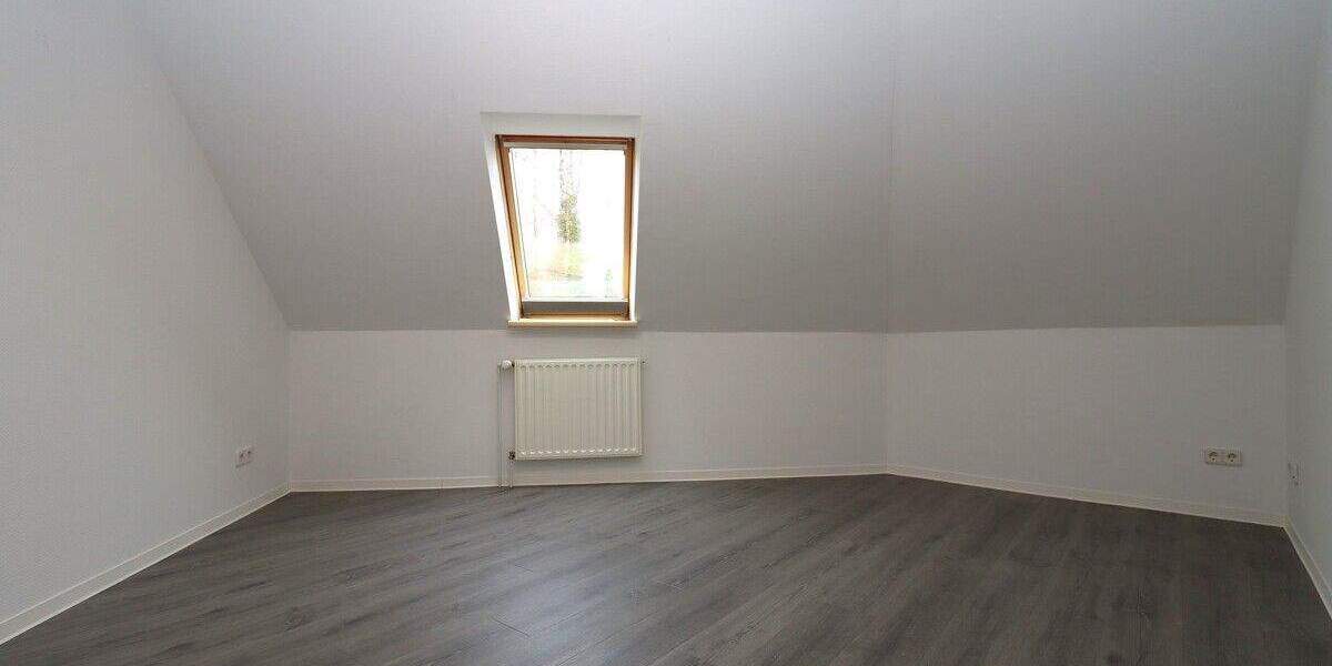Etagenwohnung Barmstedt - 3 Zimmer, 75 m&sup2;, 1.120&euro; | Angebot:25745537