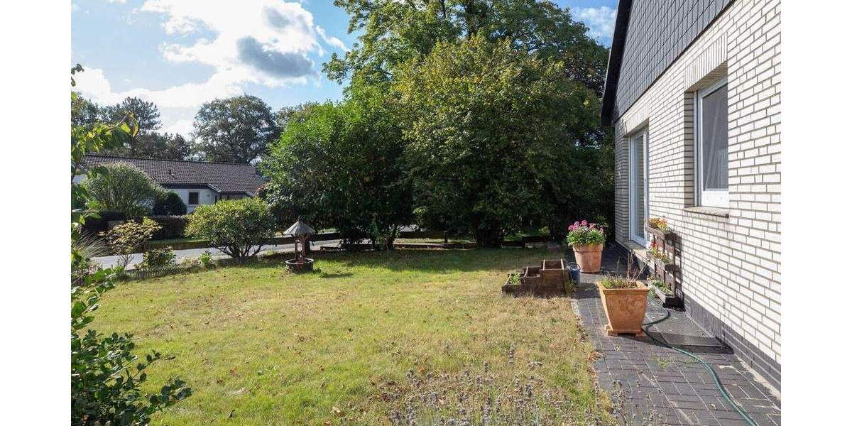 Bungalow Klein Offenseth-Sparrieshoop Sparrieshoop - 3 Zimmer, 115 m&sup2;, 448.000&euro; | Angebot:25663035