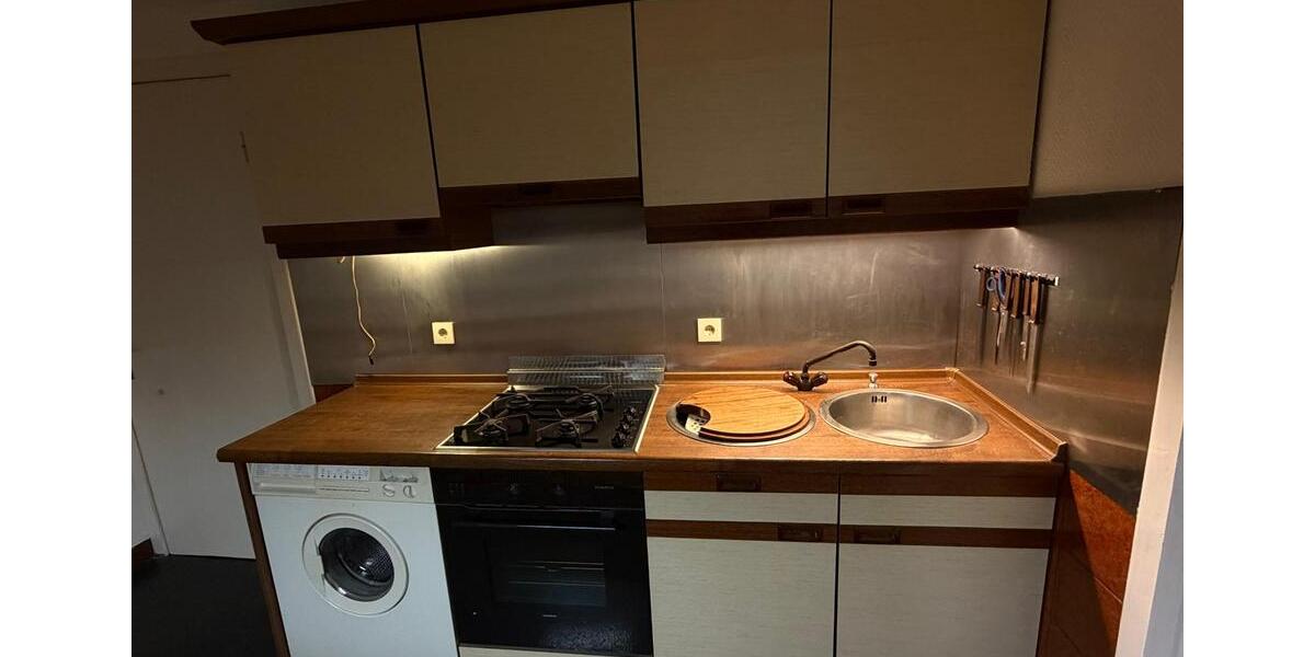 Etagenwohnung Hamburg Wandsbek - 4 Zimmer, 80 m&sup2;, 20&euro; | Angebot:25417494