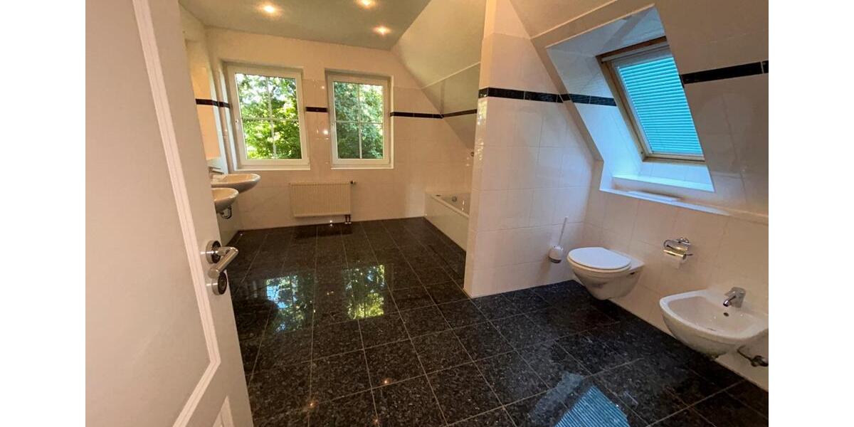 Einfamilienhaus Bargteheide - 5 Zimmer, 182 m&sup2;, 825.000&euro; | Angebot:25764337