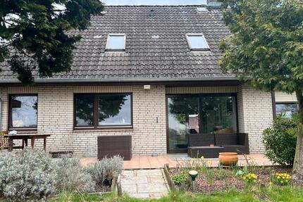 Wohnung Schmalfeld - 3 Zimmer, 109 m&sup2;, 850&euro; | Angebot:26024672