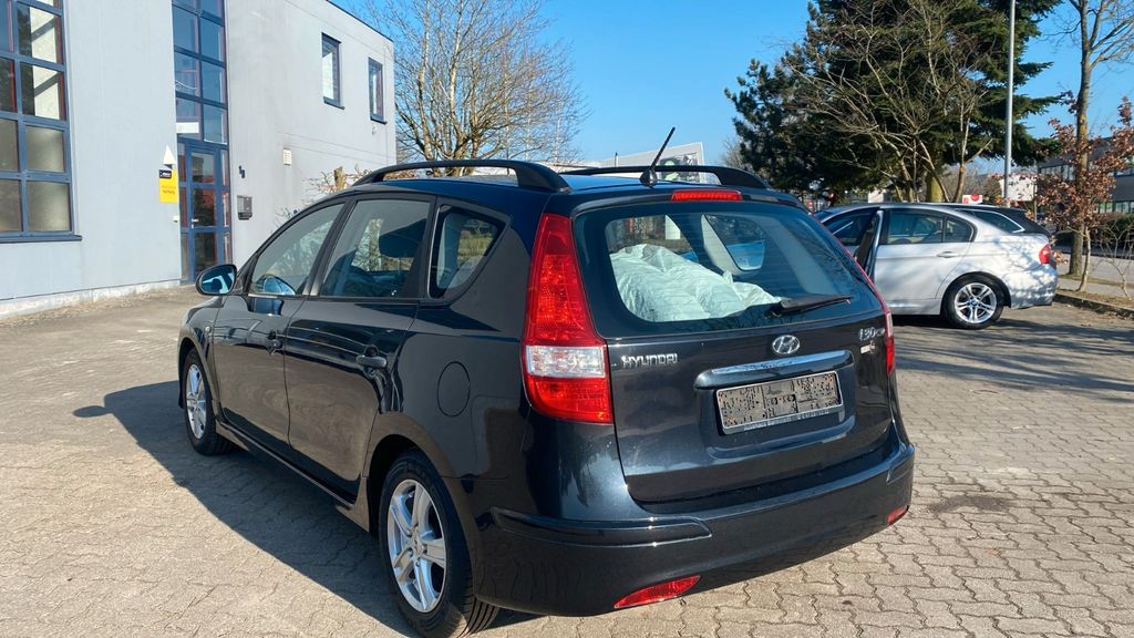 Hyundai i30 120.000 km 4.800 &euro; Henstedt Ulzburg 24558