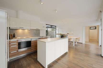 Haus Hamburg Altona - 5 Zimmer, 190 m&sup2;, 989.000&euro; | Angebot:26055775