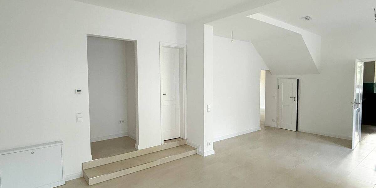 Etagenwohnung Hamburg / Rissen Rissen - 4 Zimmer, 113 m&sup2;, 2.185&euro; | Angebot:25768111
