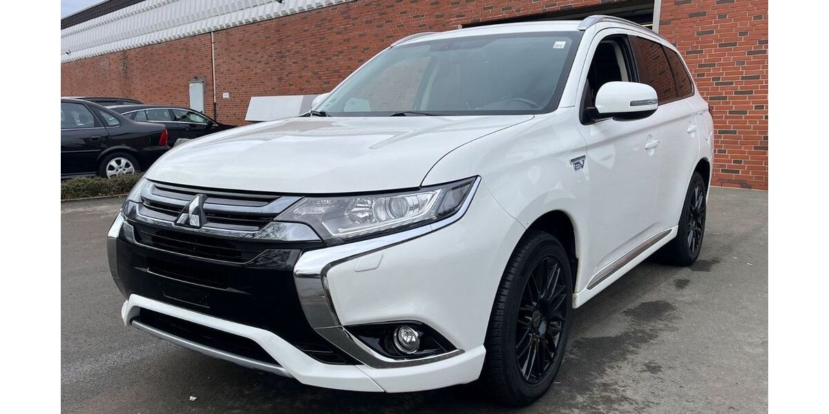 Mitsubishi Outlander 112.850 km 13.600 &euro; Ahrensburg 22926