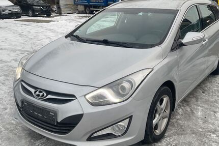 Hyundai i40 146.300 km 5.999 &euro; Hamburg 21107