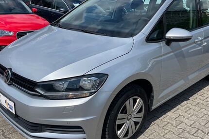VW Touran 69.000 km 18.900 &euro; Hamburg 20097