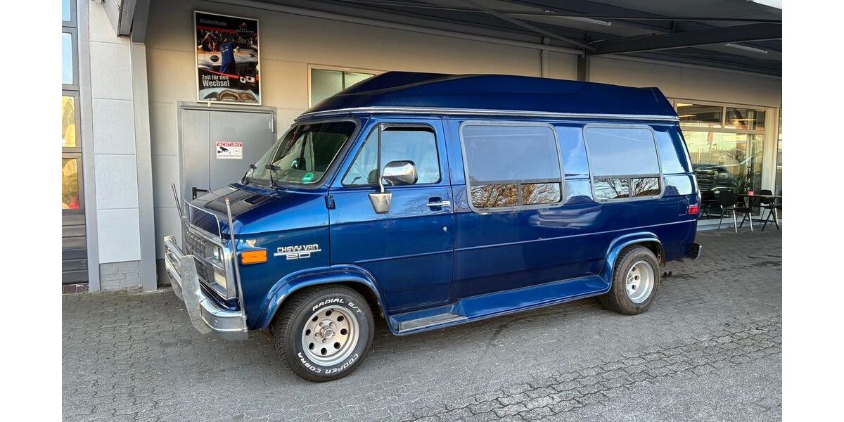 Chevrolet Chevy Van 190.000 km 14.900 &euro; Barmstedt 25355
