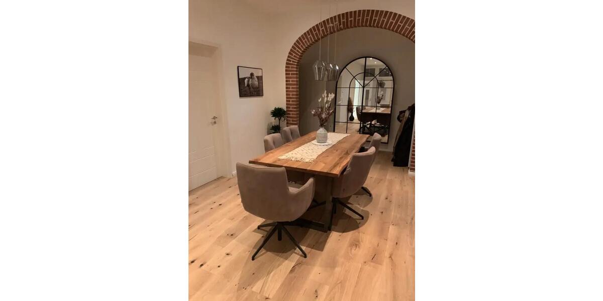 Hochparterre Jork - 5.5 Zimmer, 130 m&sup2;, 1.500&euro; | Angebot:25936098