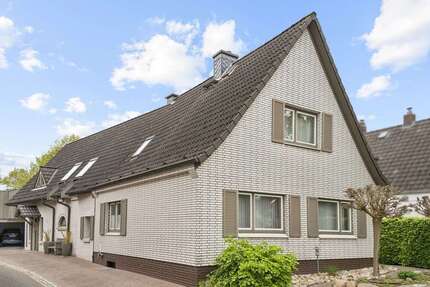 Haus Uetersen - 7 Zimmer, 223 m&sup2;, 699.000&euro; | Angebot:26987866