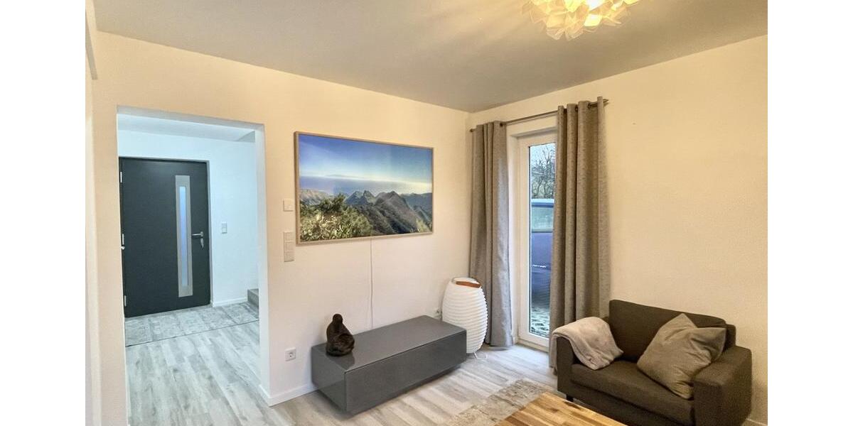 Reihenhaus Norderstedt Friedrichsgabe - 5 Zimmer, 132 m&sup2;, 2.250&euro; | Angebot:25656648