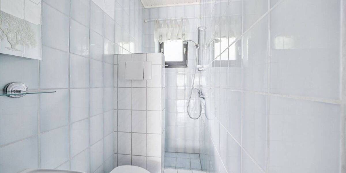 Mehrfamilienhaus, Wohnhaus Hamburg / Meiendorf Rahlstedt - 8 Zimmer, 220 m&sup2;, 780.000&euro; | Angebot:25667884