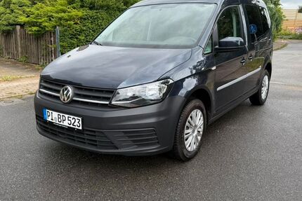 VW Caddy 200.000 km 7.600 &euro; Halstenbek 25469