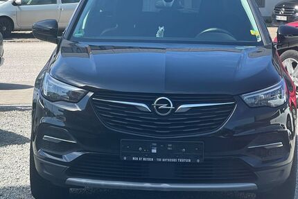 Opel Grandland (X) 126.000 km 8.990 &euro; Hamburg 20537
