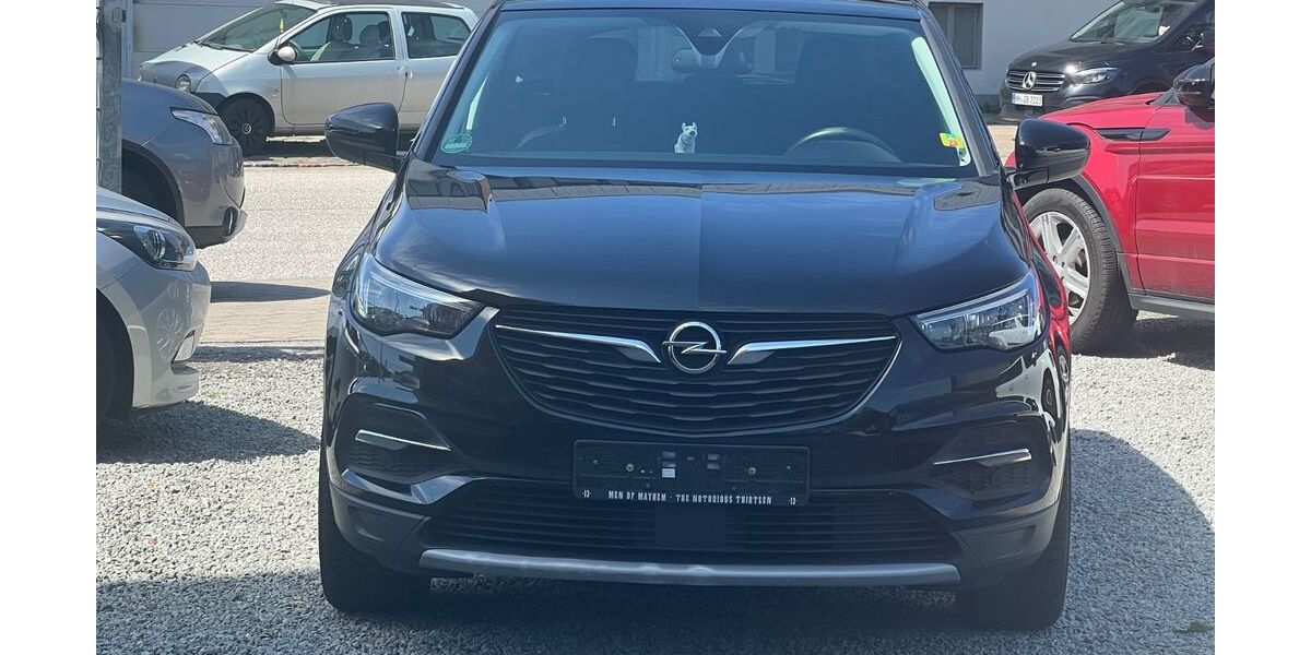 Opel Grandland (X) 126.000 km 8.990 &euro; Hamburg 20537