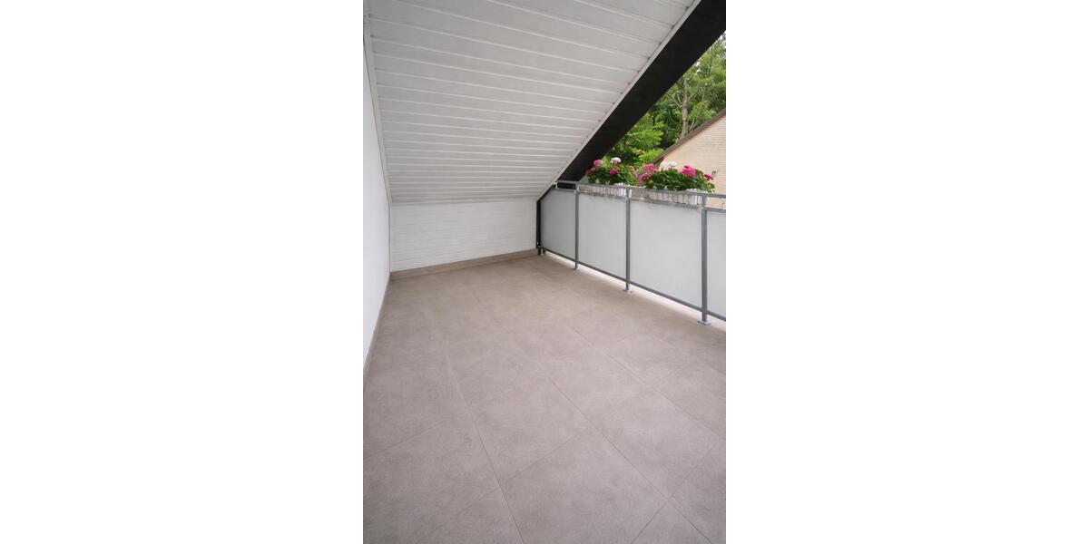 Dachgeschoßwohnung Hamburg Harburg - 3 Zimmer, 75 m&sup2;, 1.512&euro; | Angebot:25962058