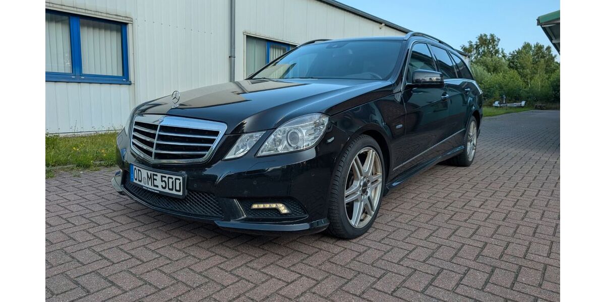 Mercedes-Benz E 350 216.982 km 9.750 &euro; Trittau 22946