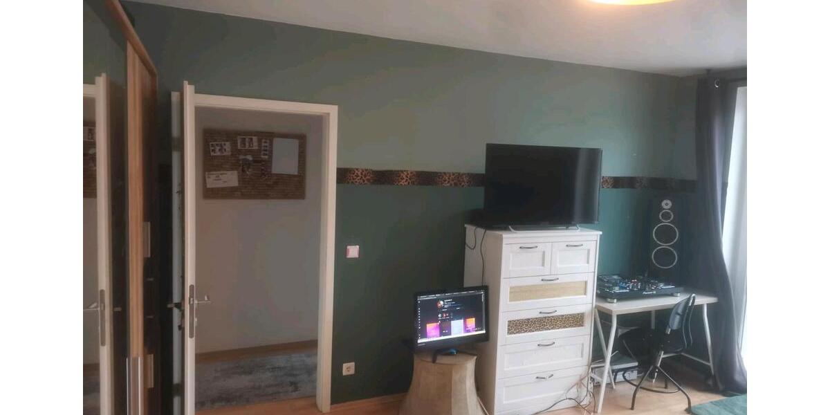 Etagenwohnung Hamburg Altona-Nord - 4 Zimmer, 101 m&sup2;, 850&euro; | Angebot:25146312