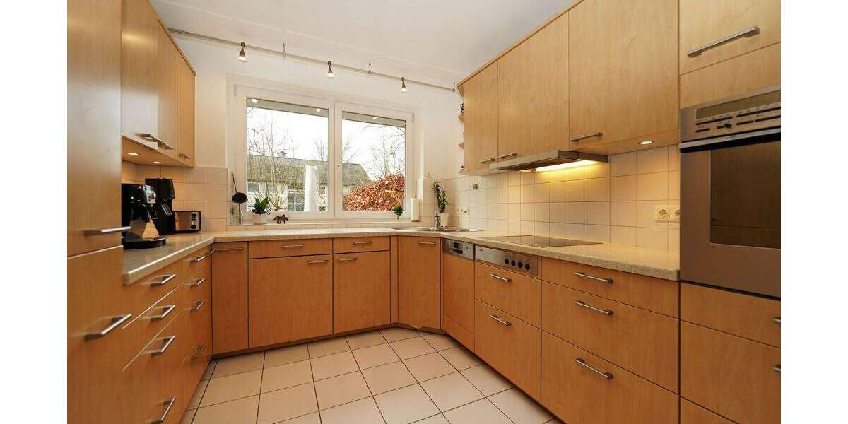 Etagenwohnung Hamburg / Volksdorf Volksdorf - 5 Zimmer, 120 m&sup2;, 585.000&euro; | Angebot:25731128