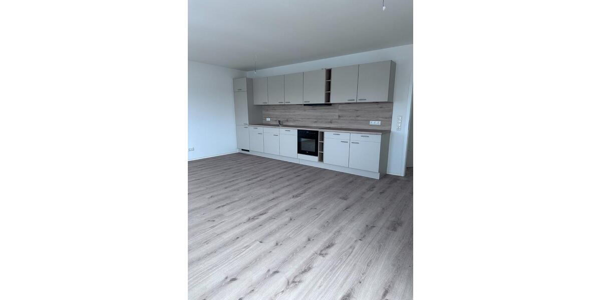 Etagenwohnung Bad Oldesloe - 3 Zimmer, 86 m&sup2;, 1.333&euro; | Angebot:24875925
