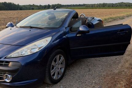Peugeot 207 92.500 km 3.330 &euro; Hamburg 22607