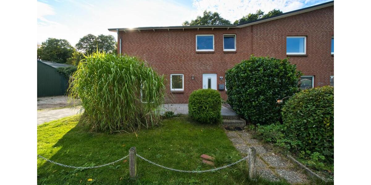 Etagenwohnung Bad Bramstedt - 3 Zimmer, 98 m&sup2;, 960&euro; | Angebot:25646506