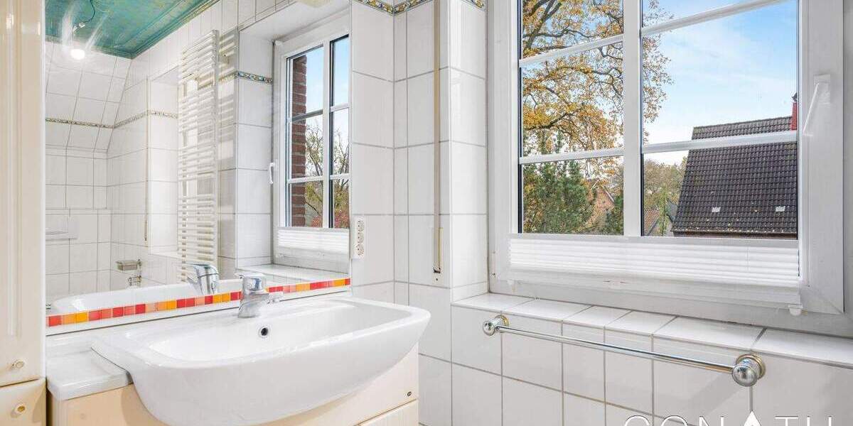 Mehrfamilienhaus, Wohnhaus Hamburg Neugraben-Fischbek - 7 Zimmer, 210 m&sup2;, 749.000&euro; | Angebot:25670673