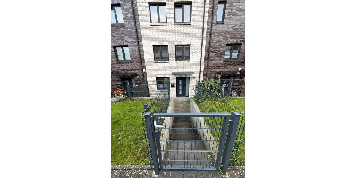 Einfamilienhaus Hamburg Harburg - 6 Zimmer, 155 m&sup2;, 2.300&euro; | Angebot:25819628