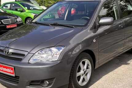 Toyota Corolla 145.456 km 4.990 &euro; Hamburg 21079