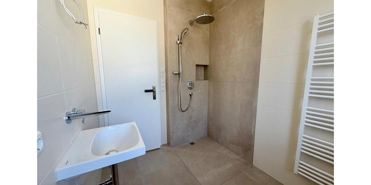 Erdgeschoßwohnung Hamburg Niendorf - 4 Zimmer, 120 m&sup2;, 2.645&euro; | Angebot:25570810