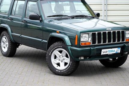 Jeep Cherokee 166.961 km 17.999 &euro; Moorrege (bei Hamburg) 25436