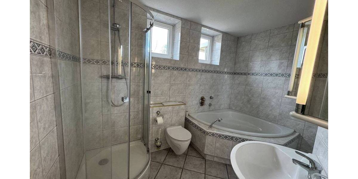 Bungalow Hamburg Marmstorf - 3 Zimmer, 91 m&sup2;, 325.000&euro; | Angebot:26028116