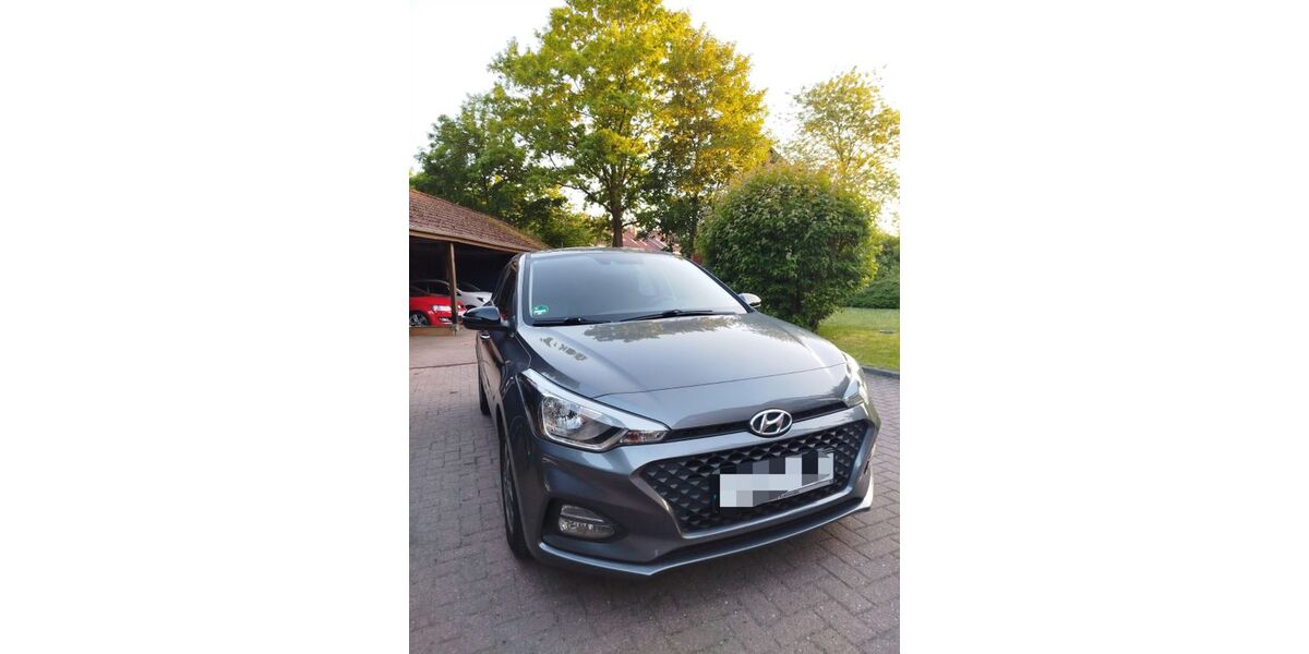 Hyundai i20 51.500 km 13.990 &euro; Elmshorn 25336