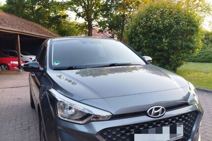 Hyundai i20 51.500 km 14.500 &euro; Elmshorn 25336