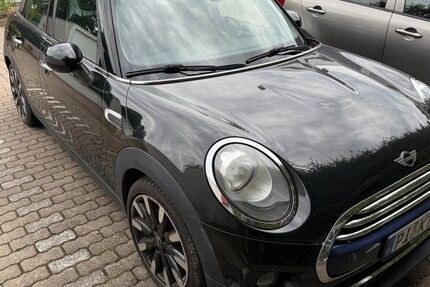 Mini Cooper Clubman 152.132 km 6.999 &euro; Borstel Honhenraden 25494
