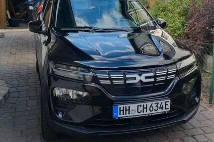 Dacia Spring 15.000 km 12.900 &euro; Hamburg 21079