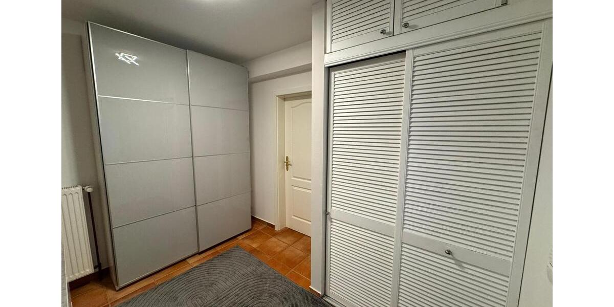 Etagenwohnung Nahe - 2 Zimmer, 66 m&sup2;, 1.200&euro; | Angebot:25172952