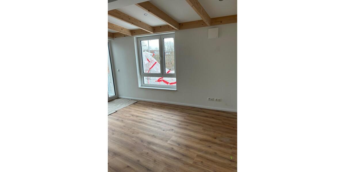 Dachgeschoßwohnung Hamburg Wandsbek - 3 Zimmer, 59 m&sup2;, 1.360&euro; | Angebot:24875698