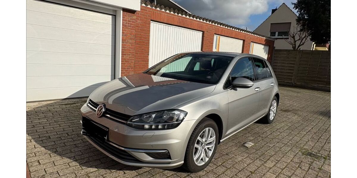 VW Golf 140.500 km 11.900 &euro; Hamburg 22761