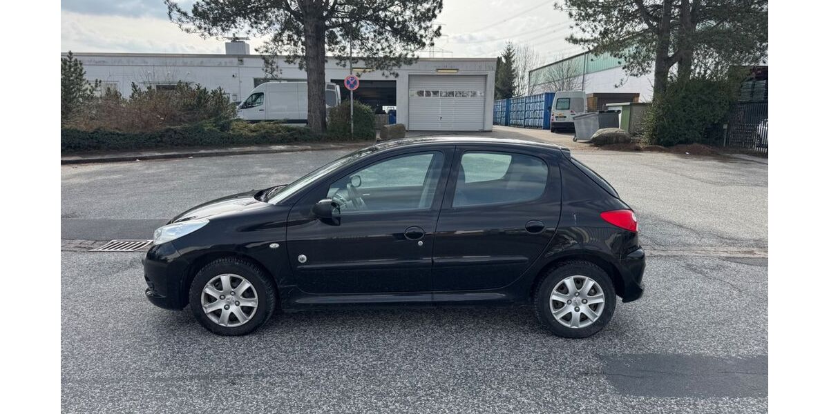 Peugeot 206 101.594 km 3.299 &euro; Barsbüttel 22885